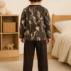 Pijama longo para meninos em algodão, com gola v — Marrom — foto C