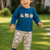 Pijama longo para meninos em algodão, com gola v — Fúcsia — foto D