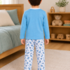 Pijama longo para meninos em algodão, com gola v — Azul claro e branco - carros — foto C