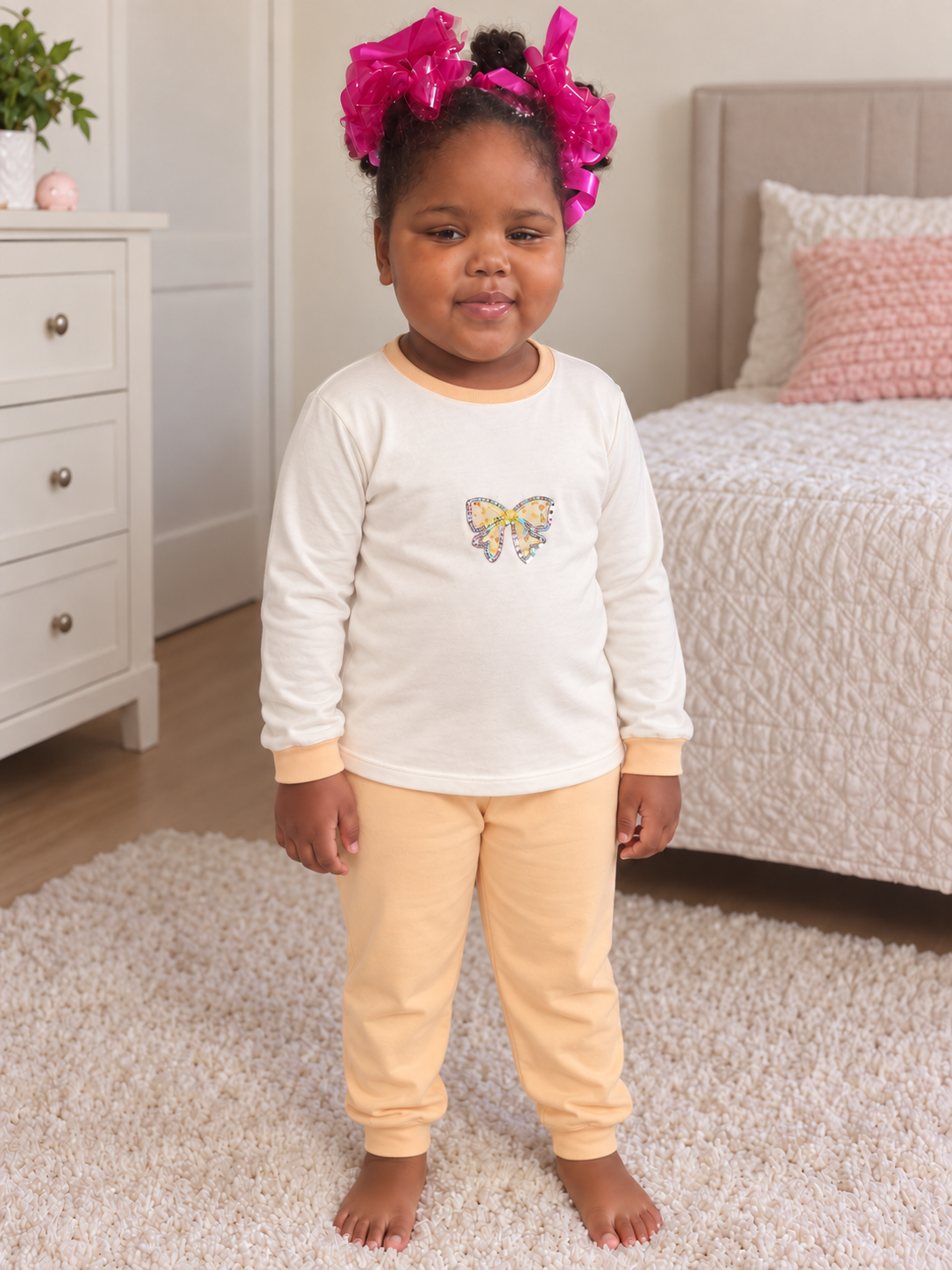 Pijama longo para meninas, Creme e salmão - laço, vista A